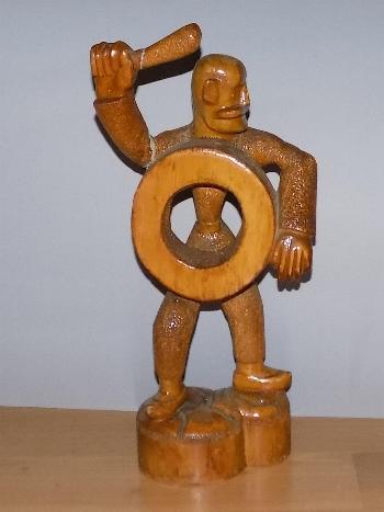 the drummer cubic statue